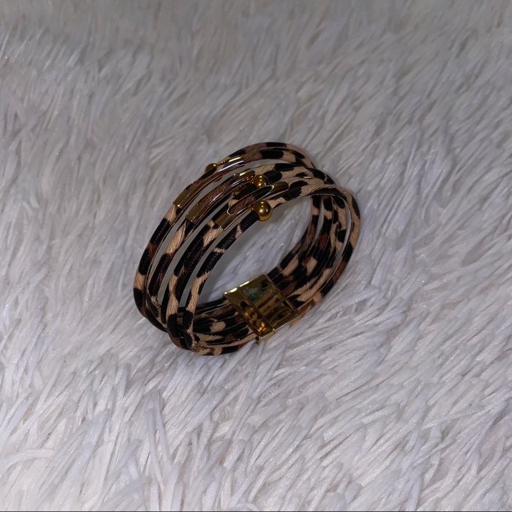 Cheetah Print Magnetic Bracelet